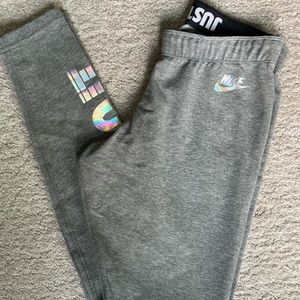 Nike Leggings grey and silver  Size S
